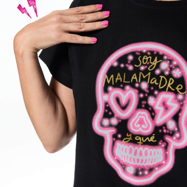 camiseta calavera malasmadres